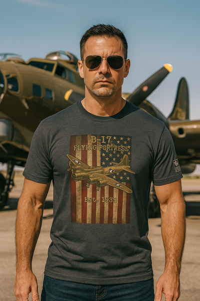 B-17 Flying Fortress - T-Shirt